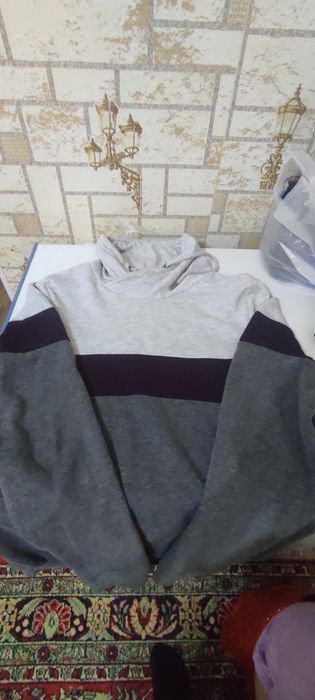 Мужская кофта по 1000