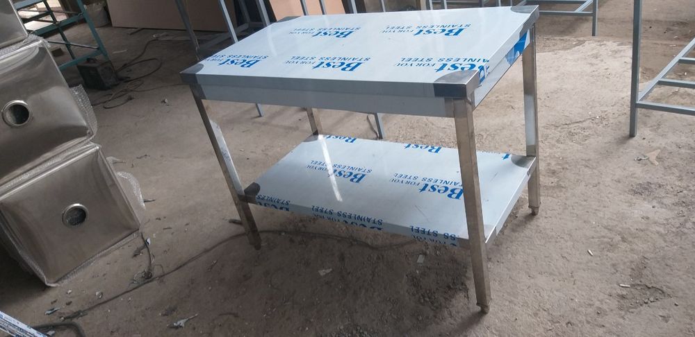 Стол нержавека лист калинлиги 0.8