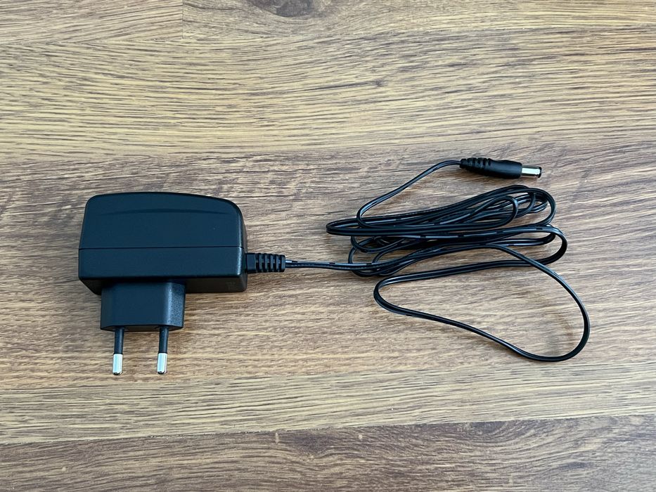 Linksys SE4008 - Gigabit switch 8 порта