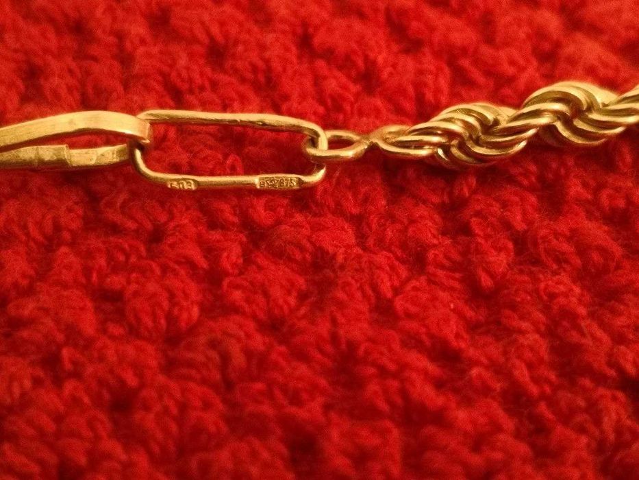 Серебряный тросик 875 пробы.