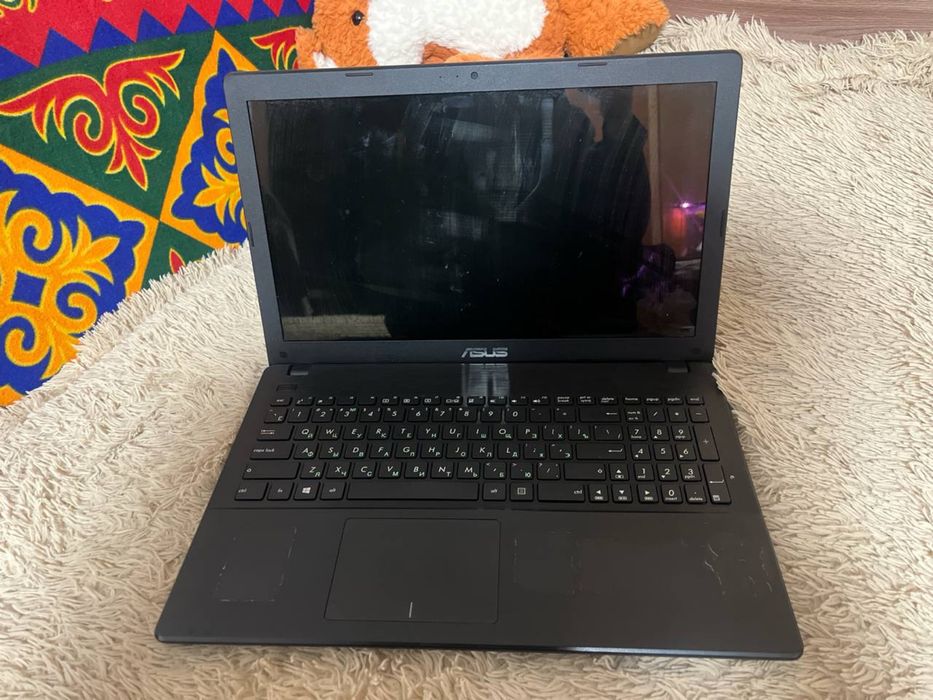 Продаю ASUS X551M в рабочем состоянии.