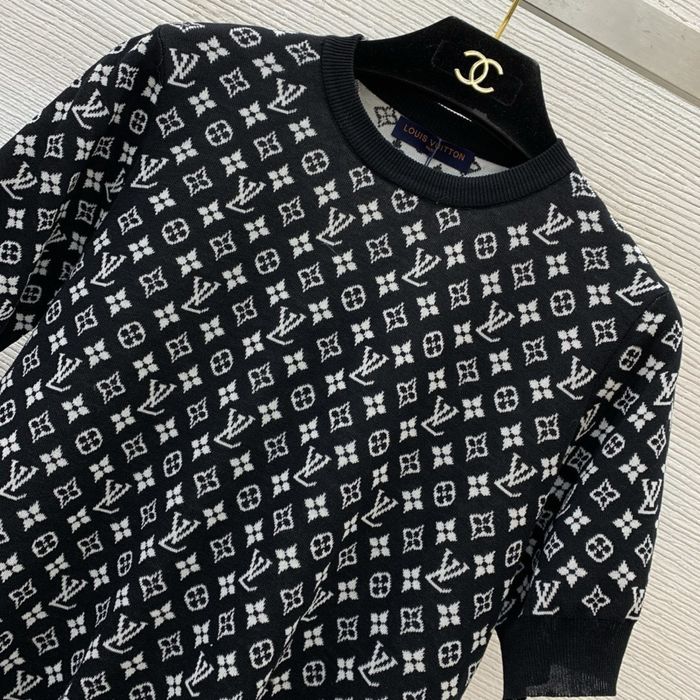 LVL дамска блуза с къс ръкав от плетиво New Season