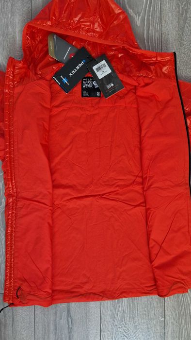 Geaca Mountain Hardwear M hiking salomon dynafit mammut salomon salewa