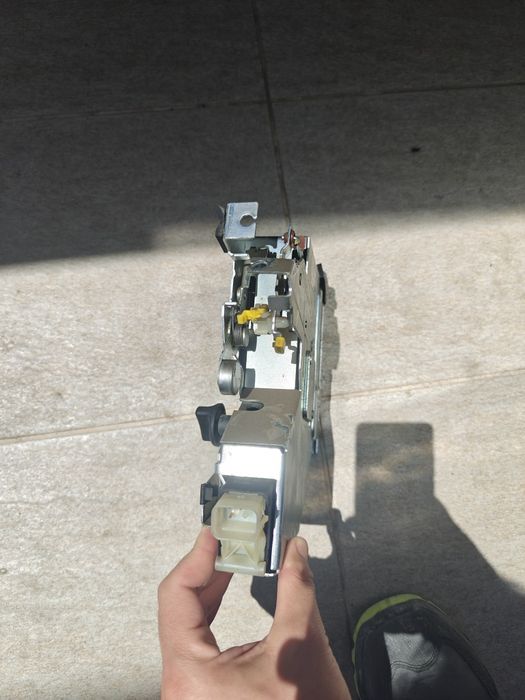 Брава задна лява странична врата Форд кънект