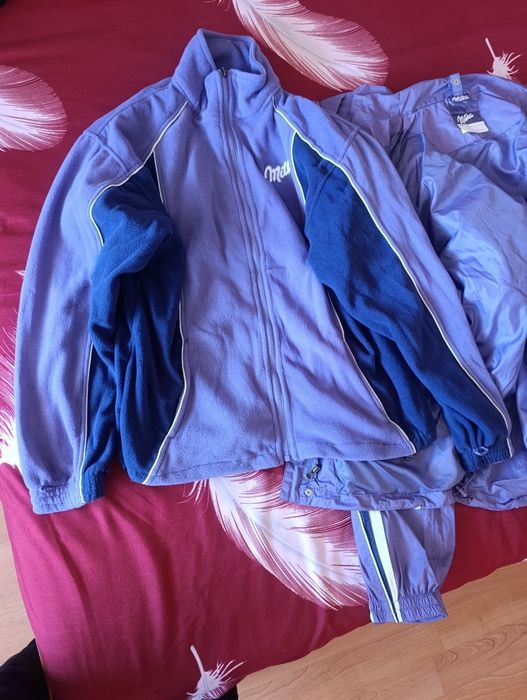 Зимно ски яке със свалящ се полар