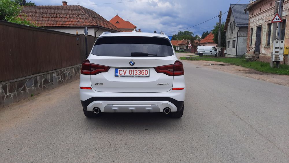 BMW X3  An:2020 x-line 190CP Automata