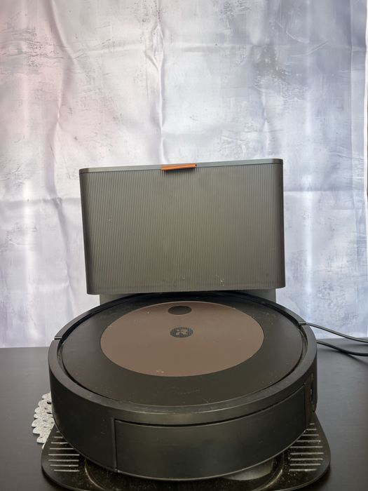 Прахосмукачка робот с моп iRobot Combo j5+