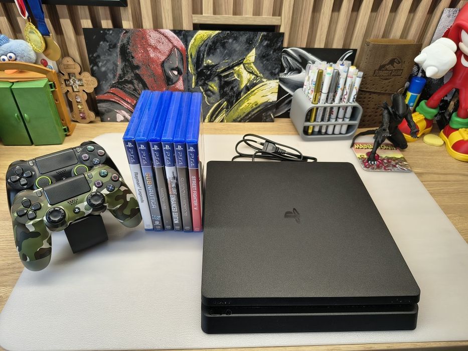 PS4 Slim + 2 контролера + 6 игри – 260