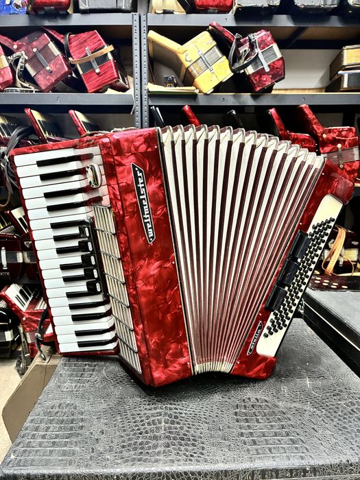 Acordeon Weltmeister Stella cu 80 basi