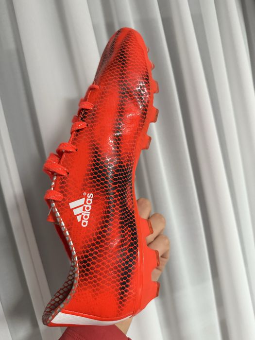 Ghete de fotbal Adidas F10 Adizero AG 44 - 28 cm
