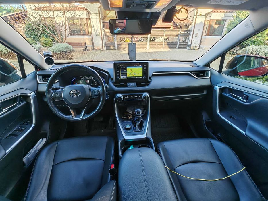 Toyota Rav 4 hybrid an 2020