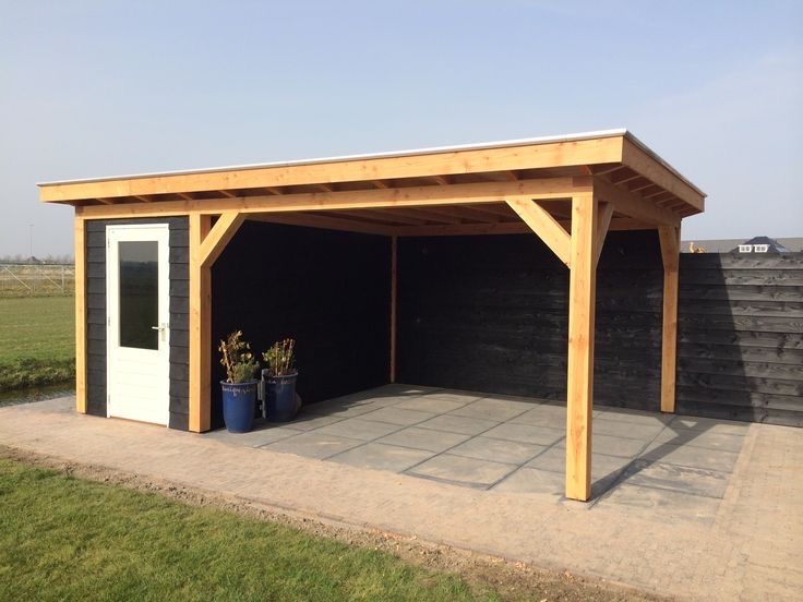 Vand pergole sau foisoare din lemn