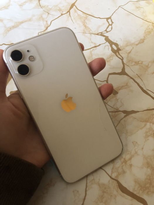 айфон 8,айфон 11,поко м4 про 5г