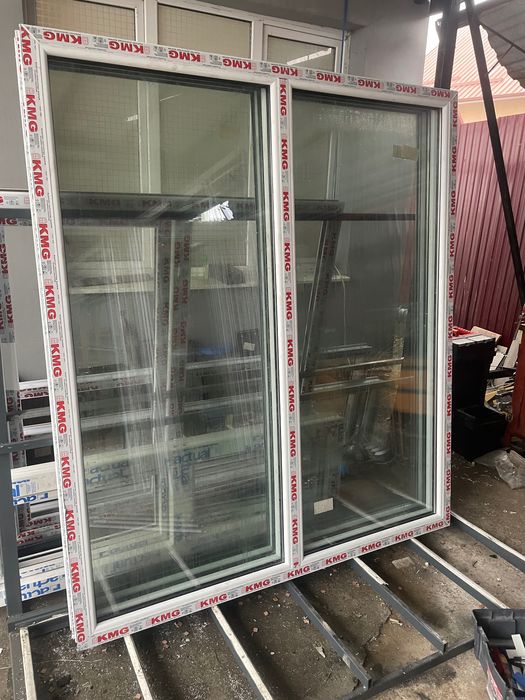 Geamuri 4 camere KMG noi