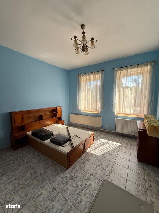 Casă + curte în centrul localității Şura Mică- direct de la proprietar
