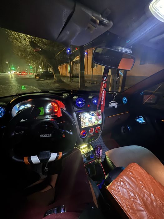 Спортивный руль универсальный