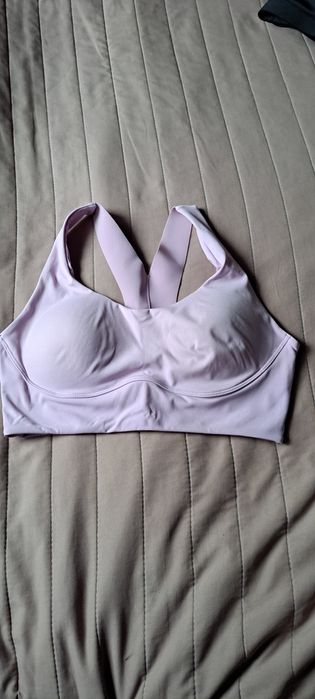 Спортно бюстие OYSHO