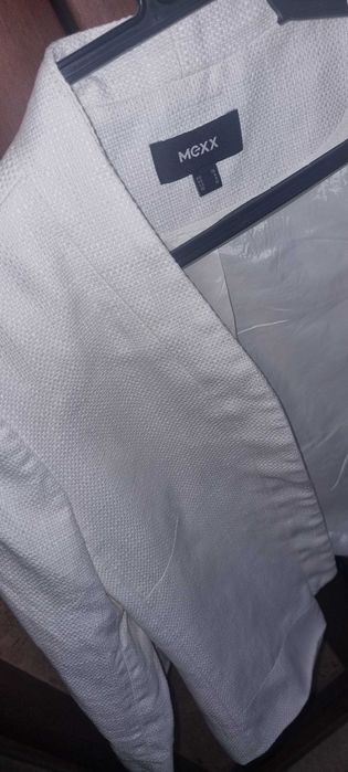 Льняной пиджак  укороченный