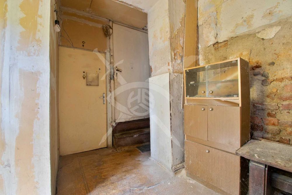 Продава се Етаж от къща в София, Център - 108 кв.м за 1204 €/кв.м - Снимка #9