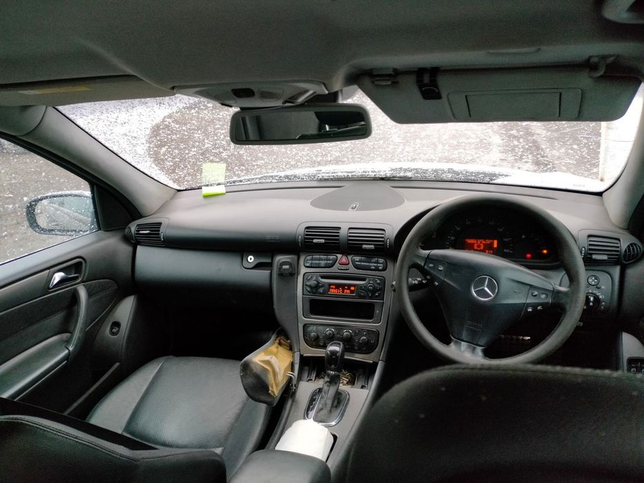 Dezmembrari  Mercedes-Benz C-CLASS (W203)  2000  > 2007 C 270 CDI (20