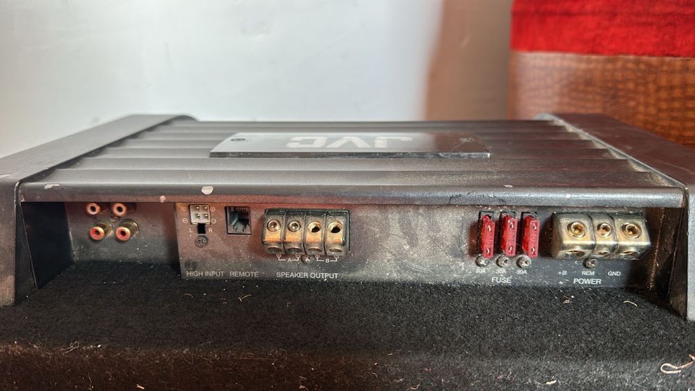 Сабуфер с моноблоком