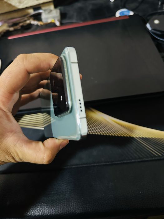 Xiaomi 14 pro flagman
