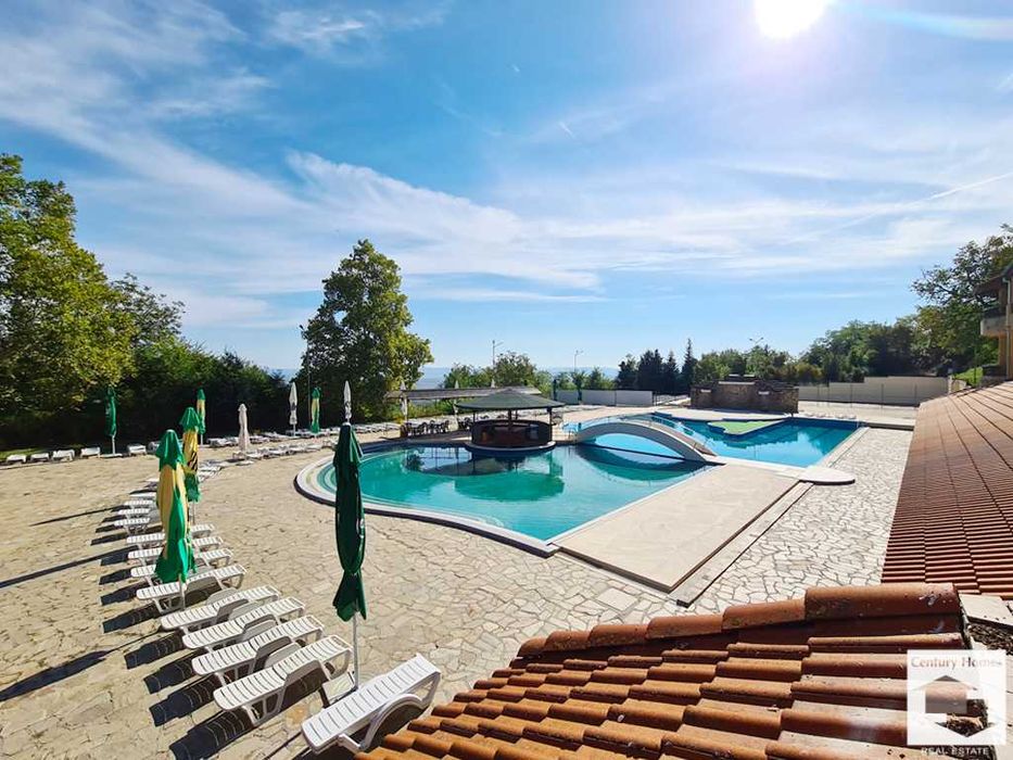 Продава се Хотел в Лясковец - 2441 кв.м за 734 €/кв.м - Снимка #13