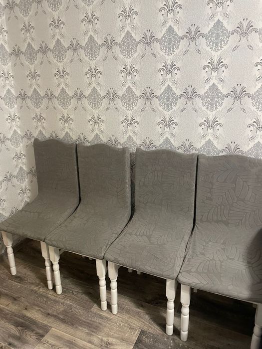 Продам Стулья кухонные