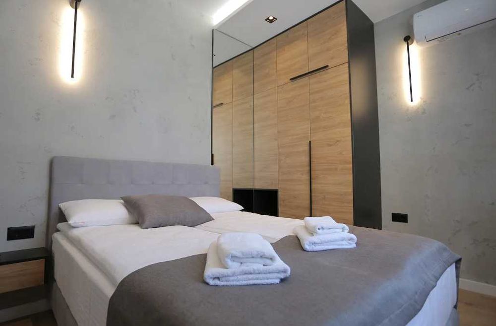 Дава се под наем Тристаен апартамент в Пловдив, Централна гара - 95 кв.м за 285 € - Снимка #1