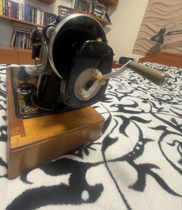 Стара руска шевна малина Union