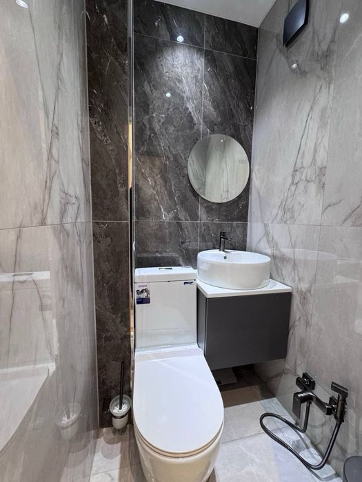 Массив Эльбек Нукусская 3-комнатная квартира с ремонтом!