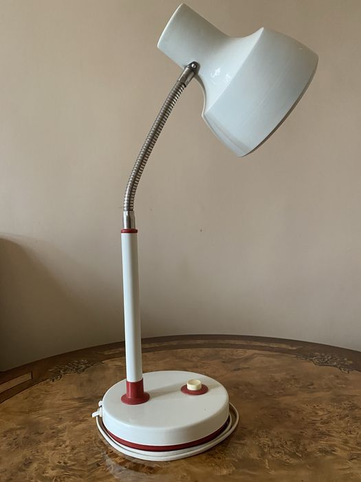 Продаются настольные лампы