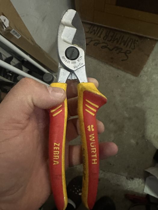 Vand   patenti knipex,wiha si wurth