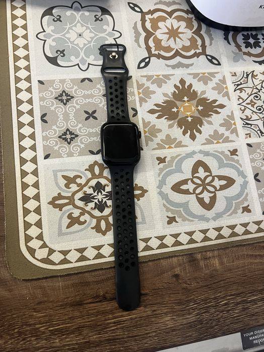 Apple watch se 44 mm