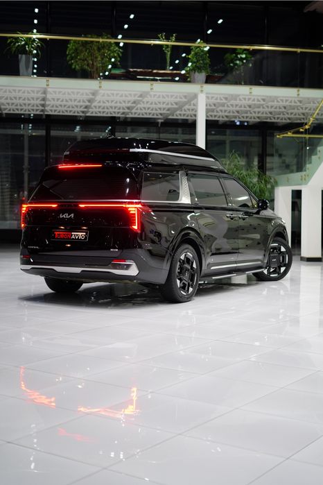 Kia Carnival Hi Limousine 2025
