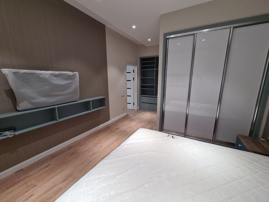 ЖК "Dream house" двухуровневая 5/9-10/10 (317м2) с арендатором