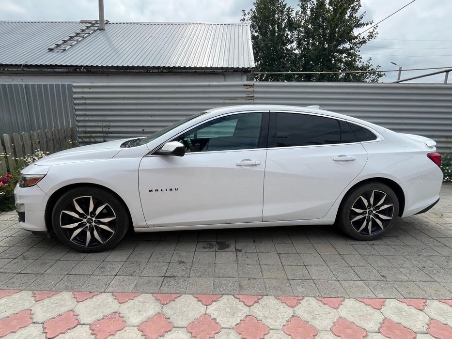 Продаю Шевроле Малибу
