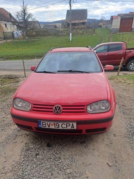 Vând golf 4 an 2003