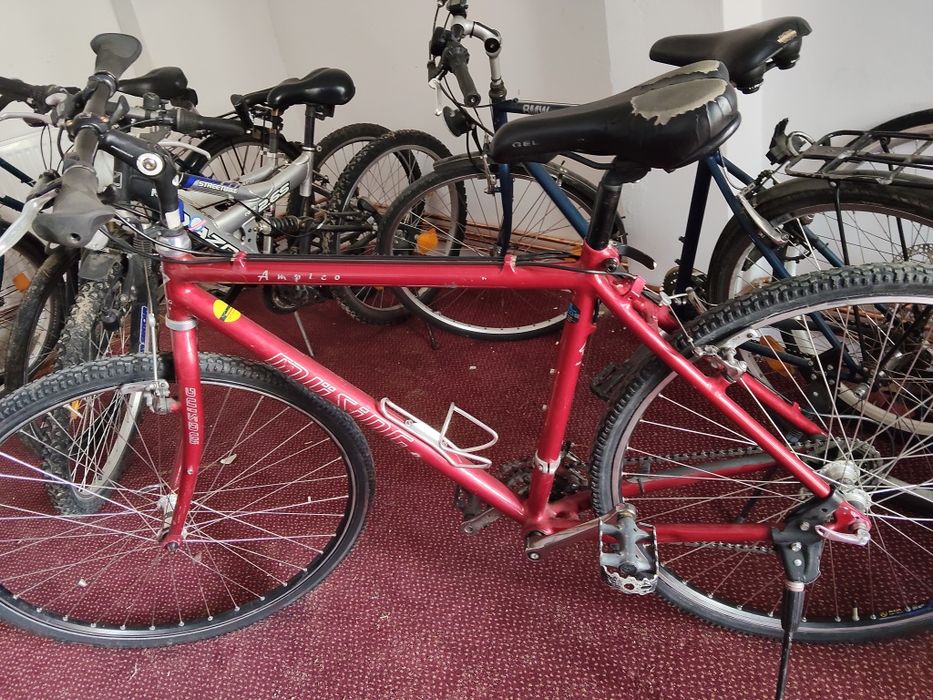 Biciclete CUBE și MUSING