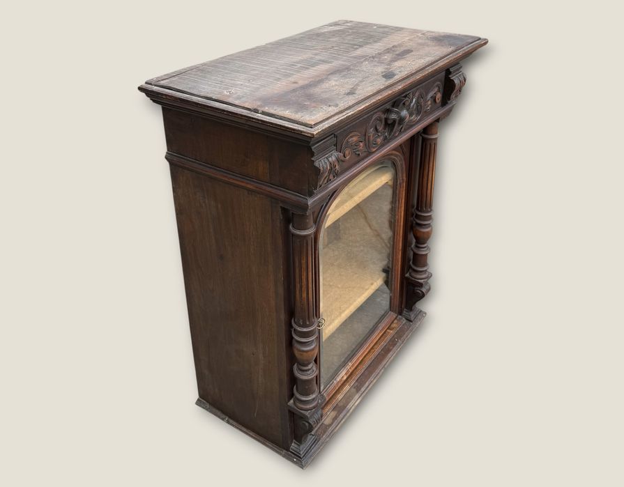 Vitrina perete lemn stejar