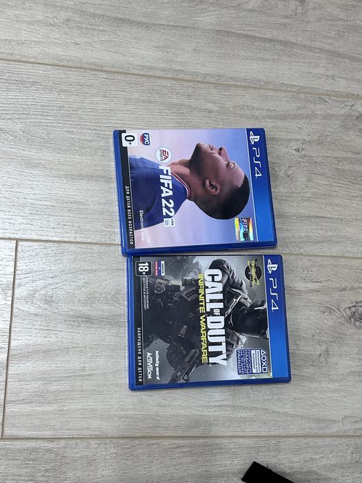 Продаю игры пс4 в отличном состояний