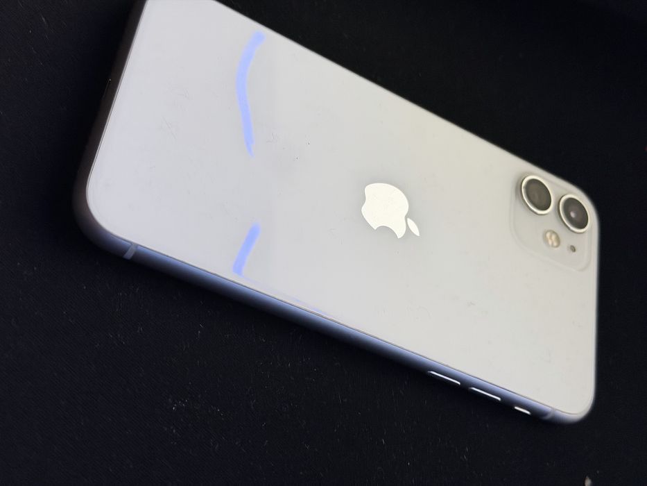 İphone 11 64gb white