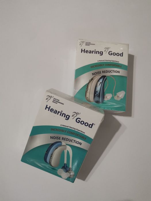 Aparat auditiv cu acumulator reîncărcabil la priza