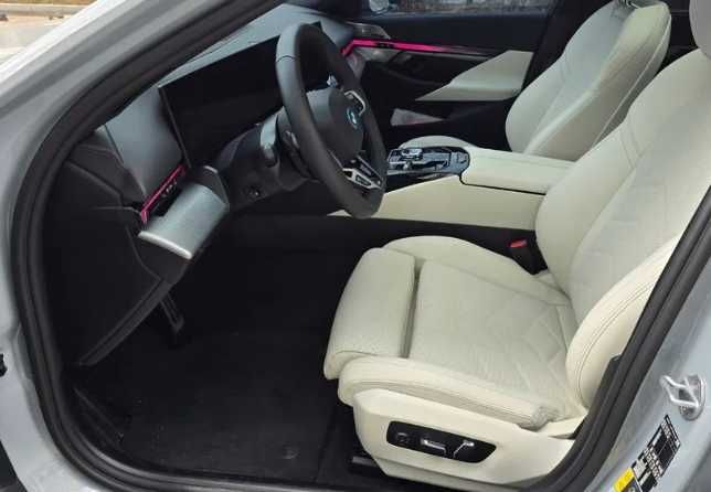 BMW i5(G60) eDrive40 Msport