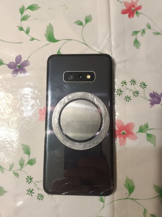 Samsung Galaxy S 10e 6/128гб