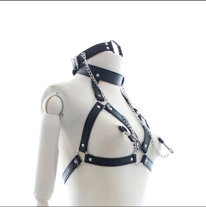 BDSM аксесоар, Кожени BDSM харнеси за тяло