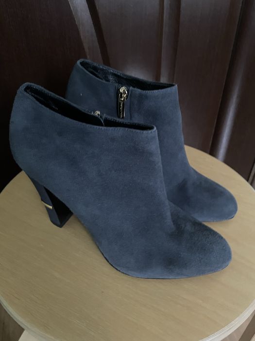 Продажа женских сапог