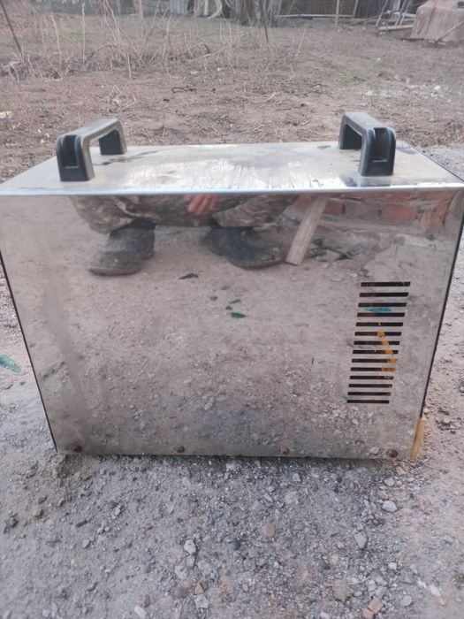 Продам аппарат сварочный 220-380v