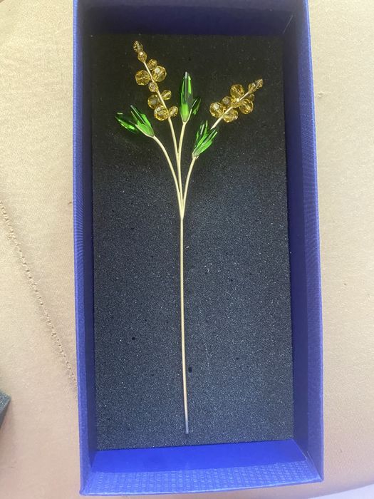 Цвете Swarovski Mimosa