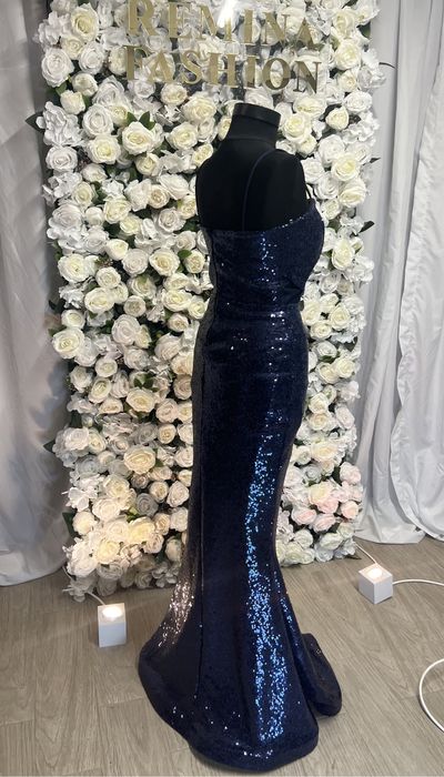 Синя рокля дълга